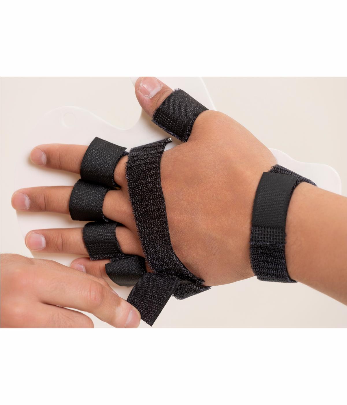 Finger fixation bandage for the hand after a stroke.